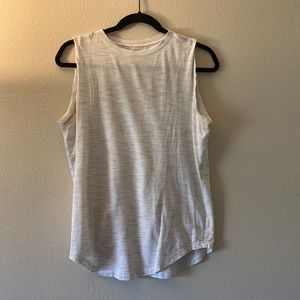 Grey sleeveless Lululemon top
